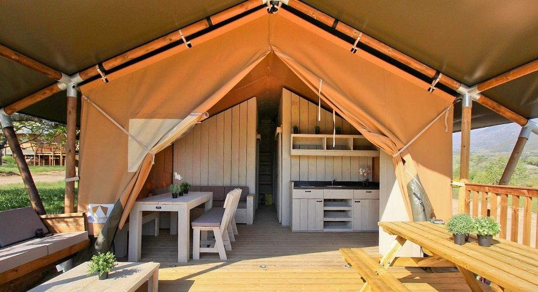 Outstanding Tent